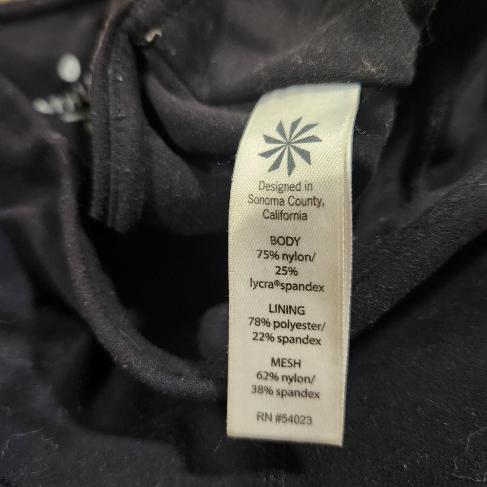 Athleta Mesh Inset Leggings - Picture 7 of 7